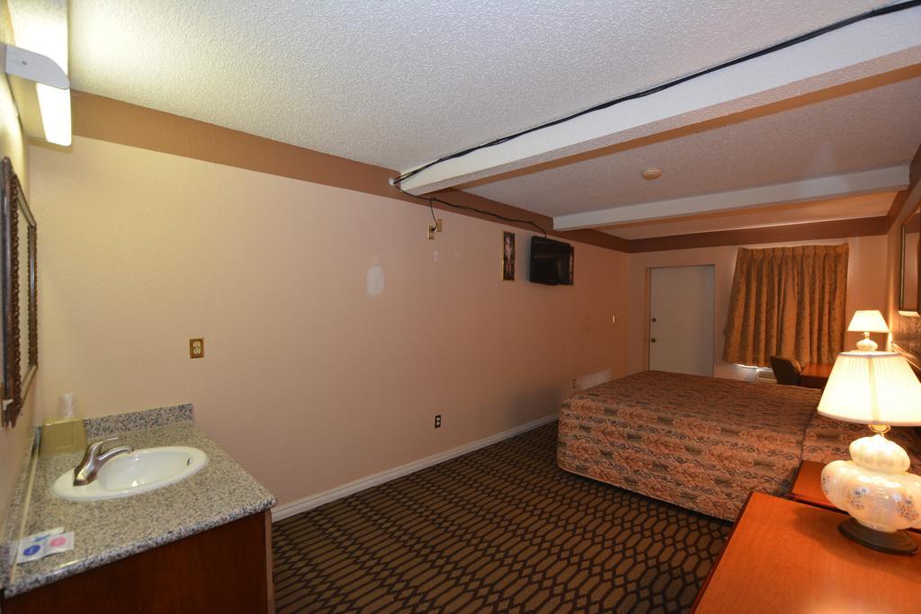 Newcastle Motel מראה חיצוני תמונה