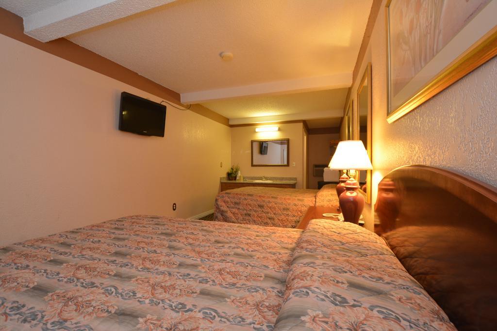 Newcastle Motel מראה חיצוני תמונה