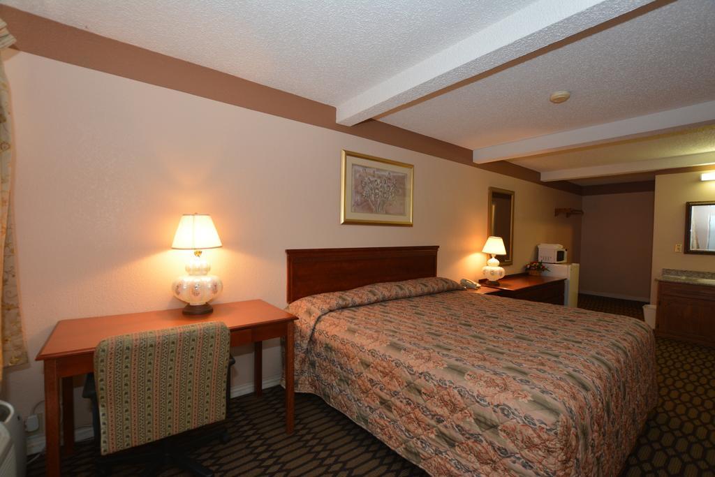 Newcastle Motel מראה חיצוני תמונה